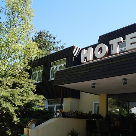 Hotel Forsthaus St. Hubertus Groß Grönau Exterior foto